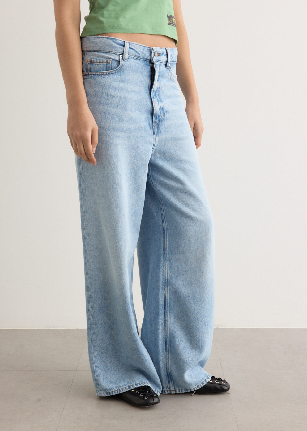 Soft Rigid Denim Baggy Jeans